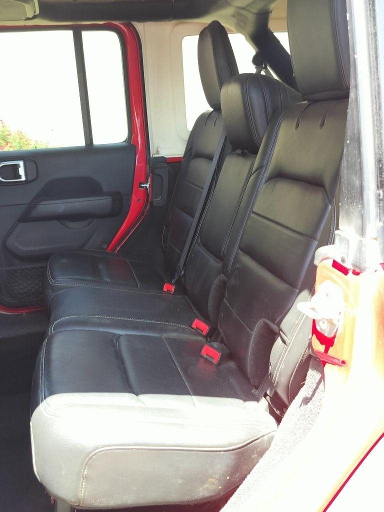 Jeep Wrangler Unlimited Sahara 2018