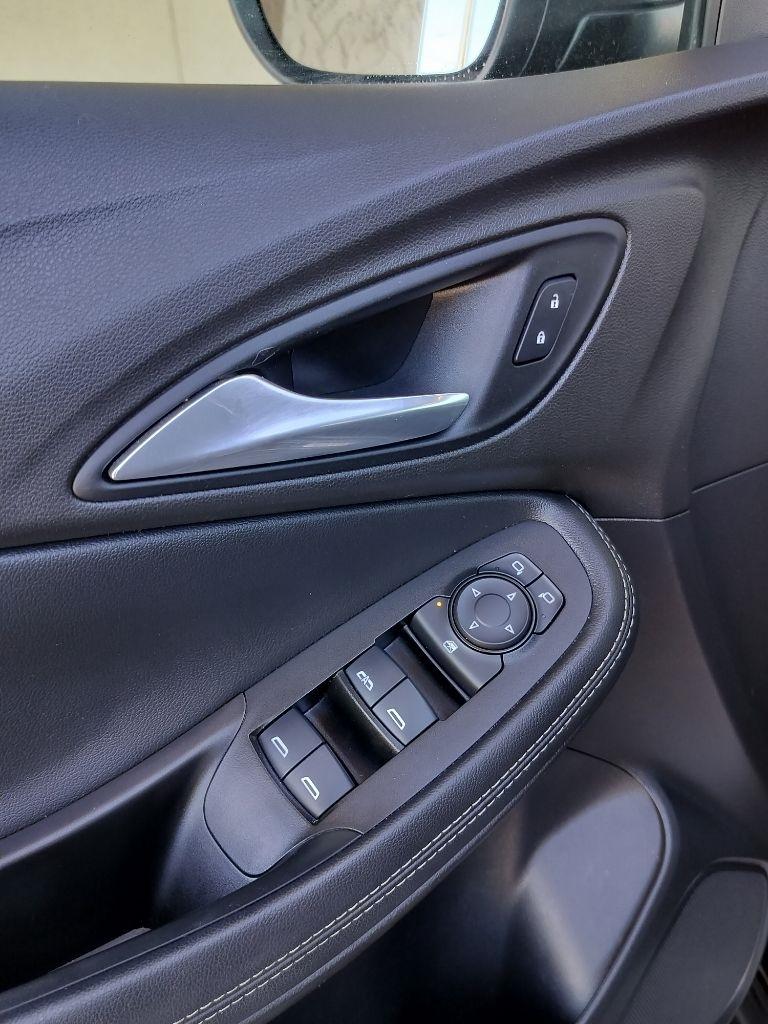 Buick Encore GX photo 24