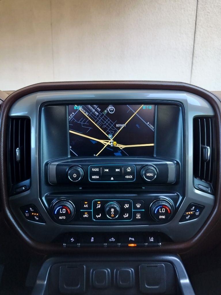 Chevrolet Silverado 1500 High Country Crew Cab 4WD 2015