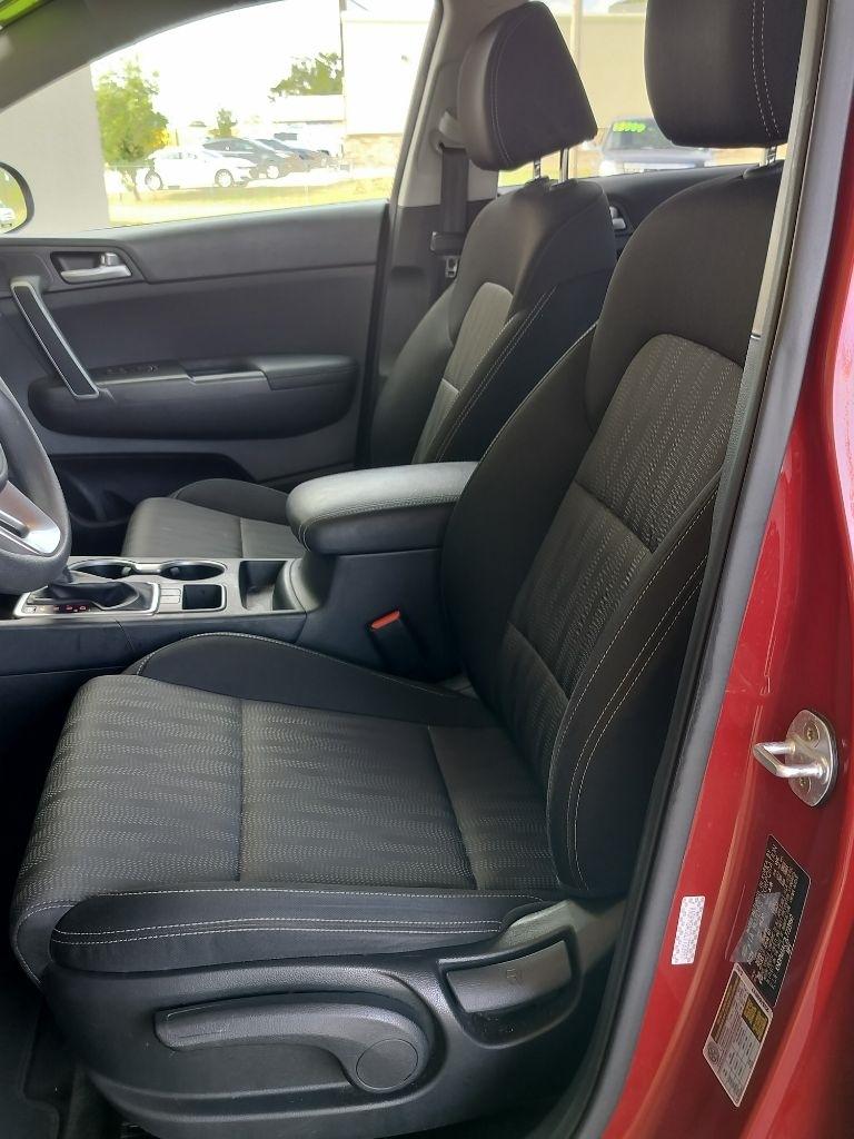Kia Sportage LX FWD 2020