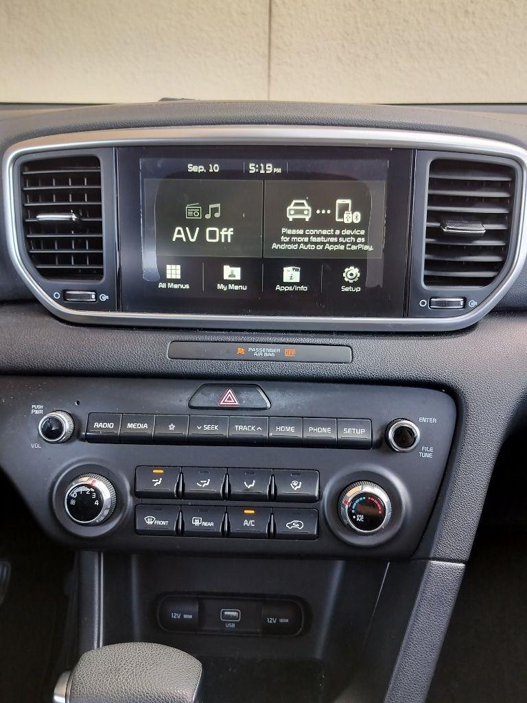 Kia Sportage LX FWD 2020