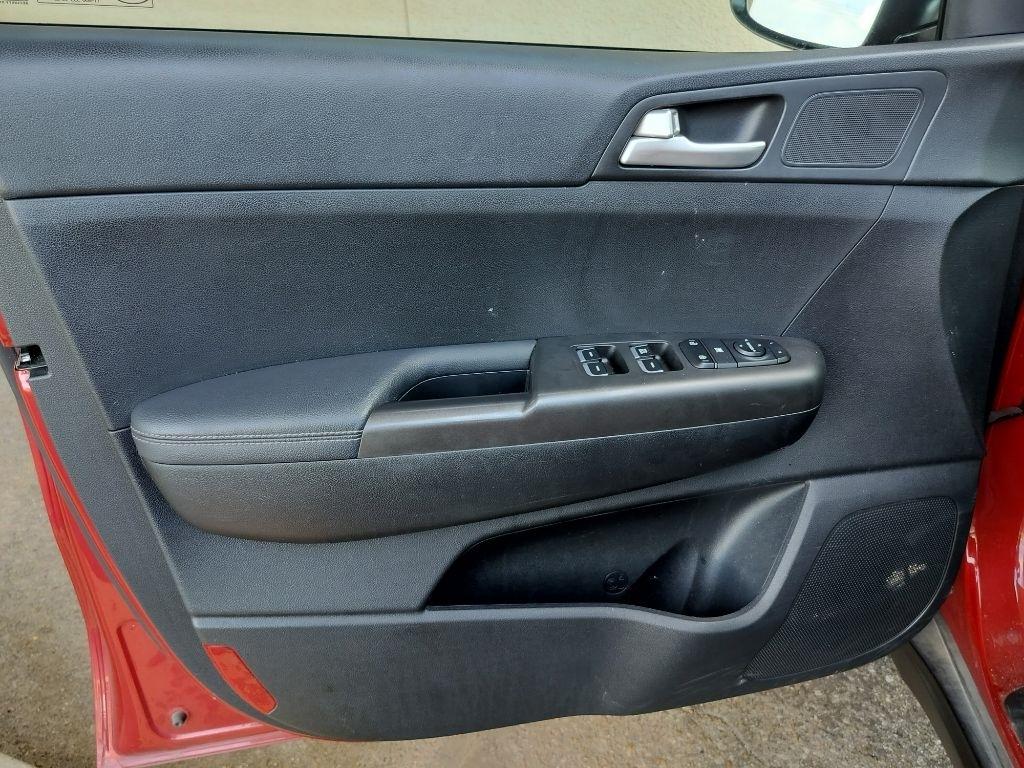 Kia Sportage LX FWD 2020