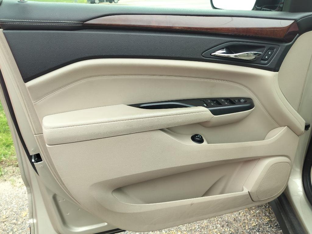 Cadillac SRX Luxury Collection 2013