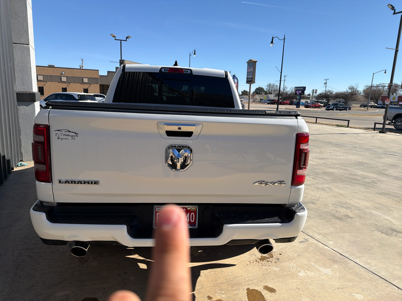 RAM 1500 Laramie Crew Cab SWB 4WD 2021