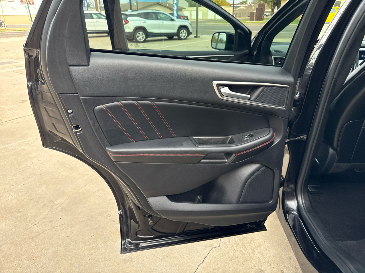 Ford Edge SEL FWD 2021 Ford Edge SEL FWD 2021