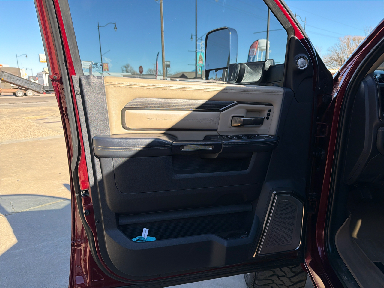 RAM 2500 Limited Mega Cab 4WD 2022