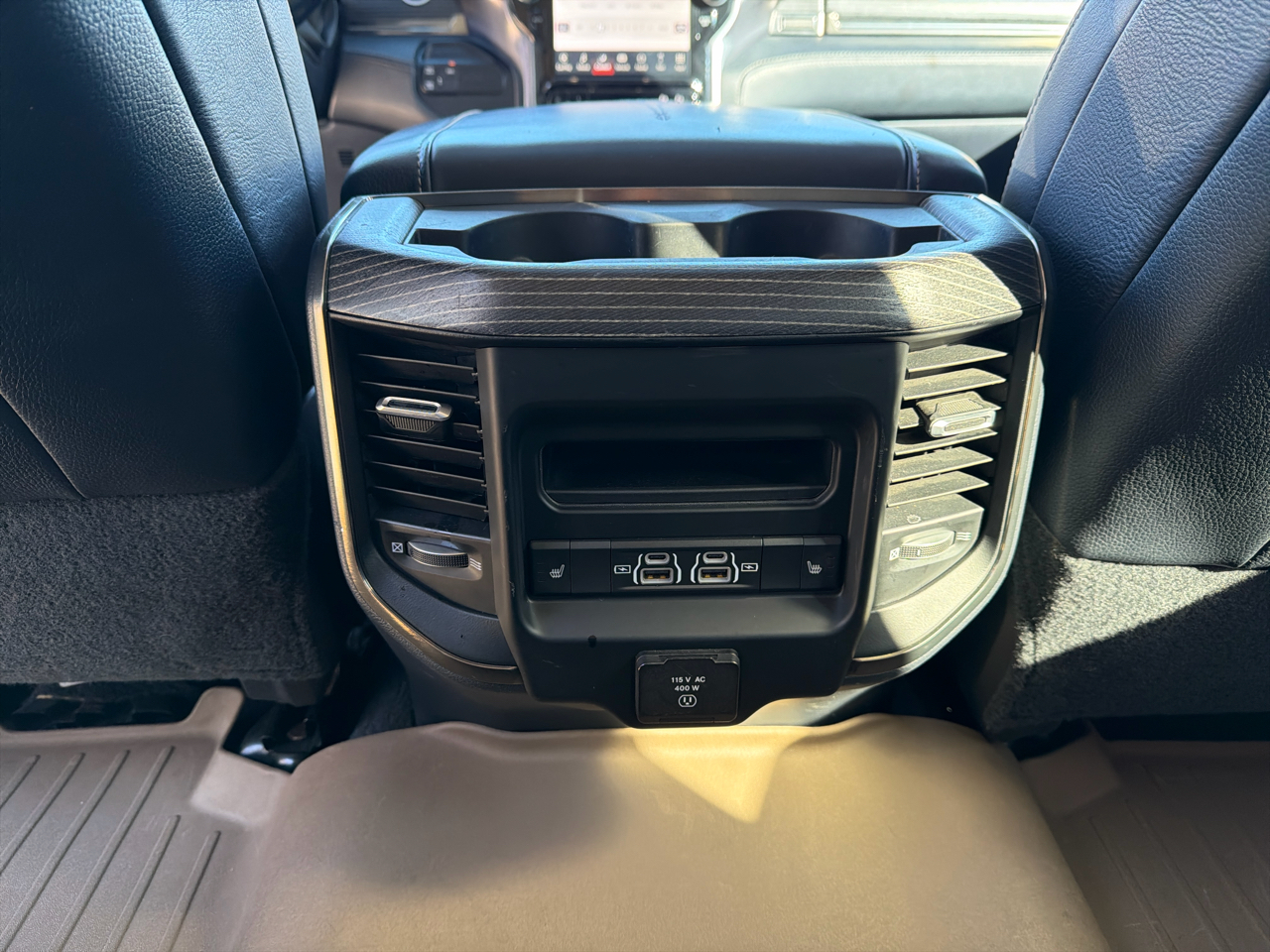 RAM 2500 Limited Mega Cab 4WD 2022