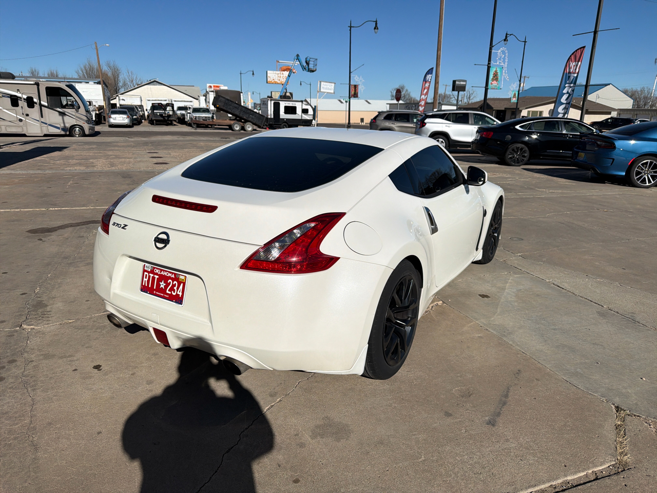 Nissan Z 370Z Coupe Touring 6MT 2016