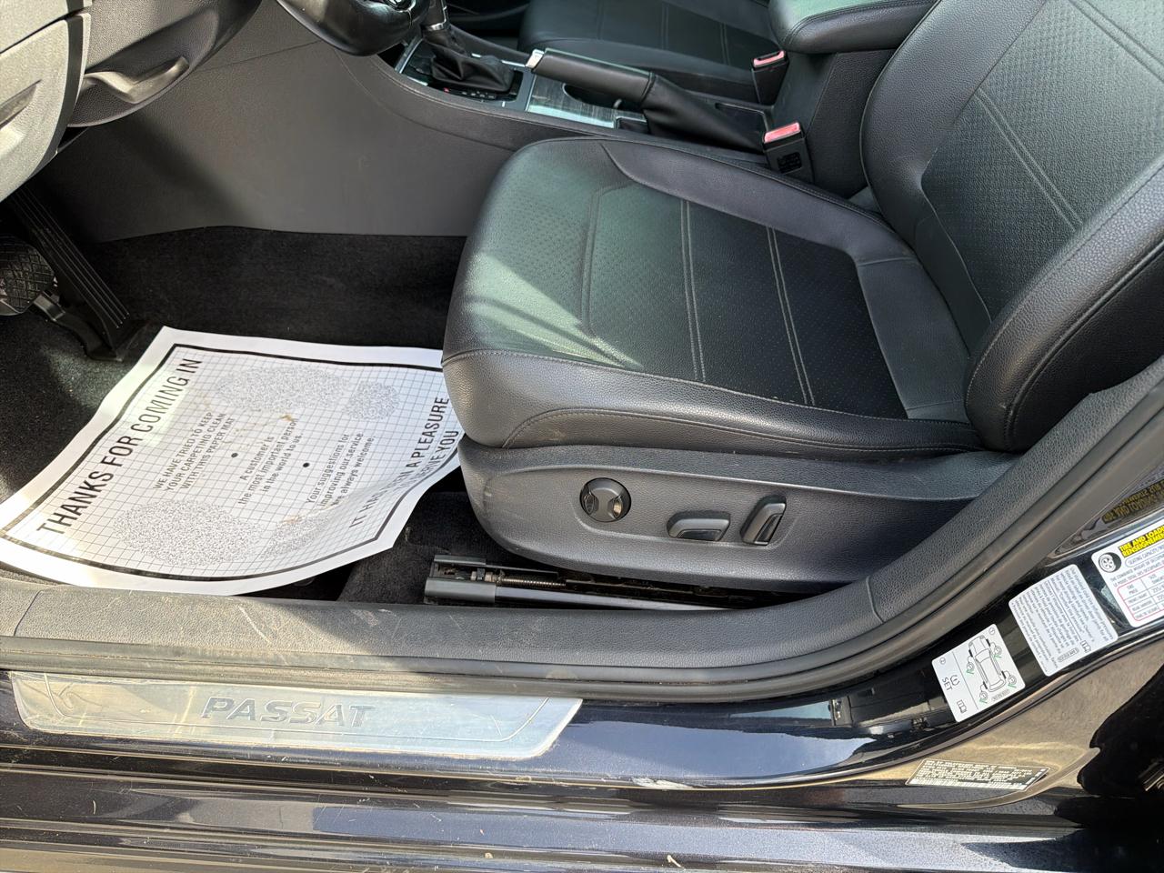 Volkswagen Passat SE w/Technology 2017