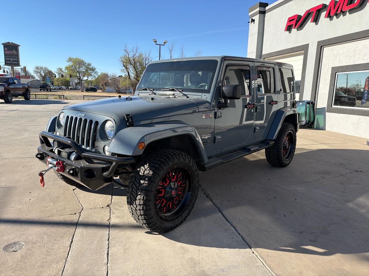 Jeep Wrangler Unlimited Sahara 4WD 2014