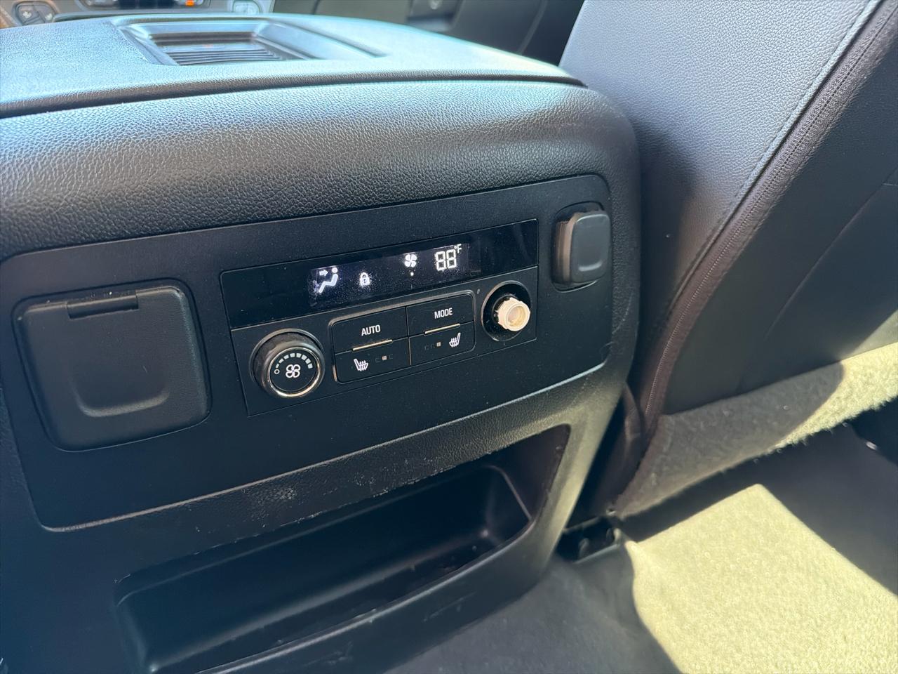 Chevrolet Tahoe Premier 4WD 2020