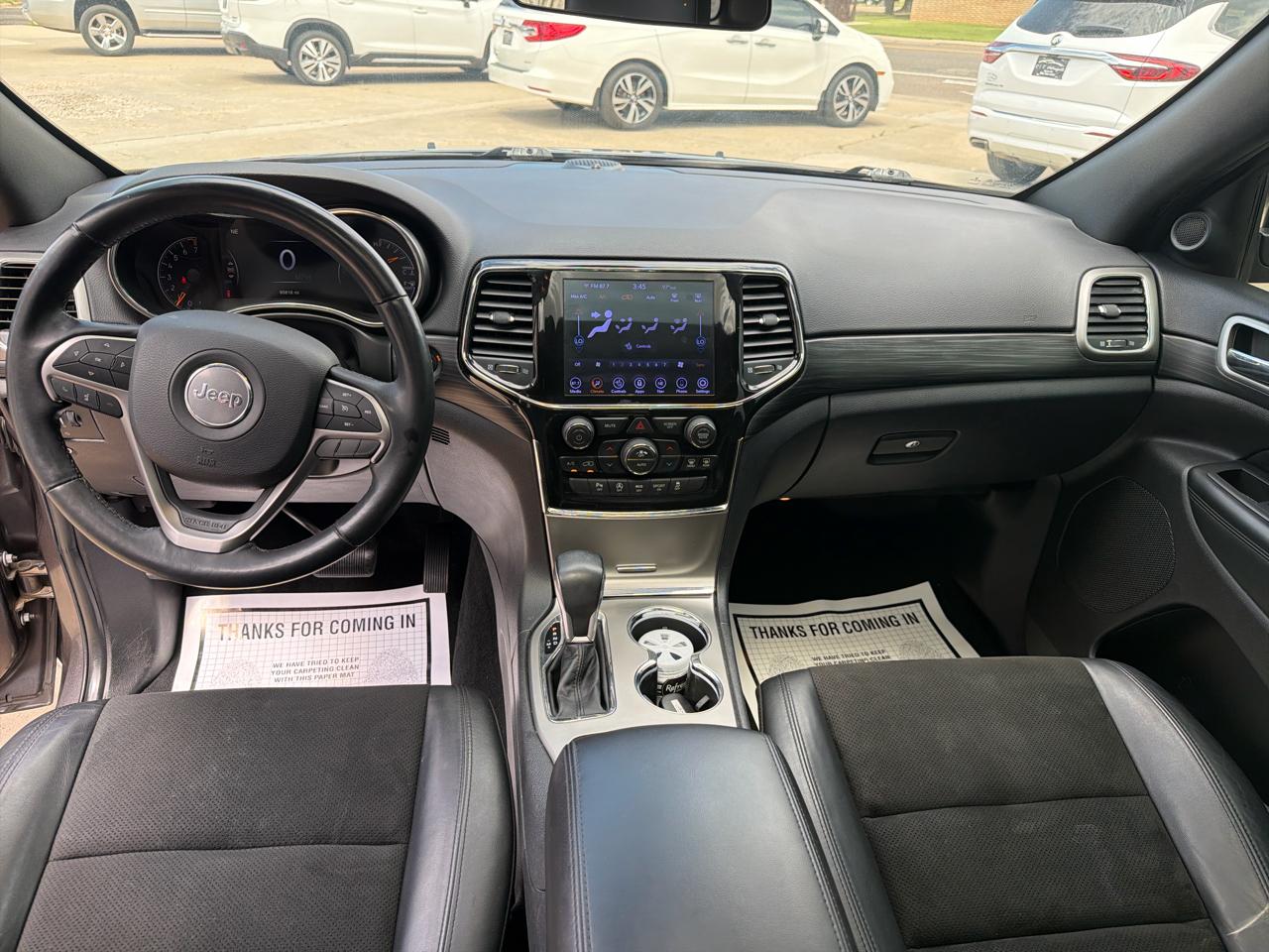 Jeep Grand Cherokee Laredo E 4WD 2021