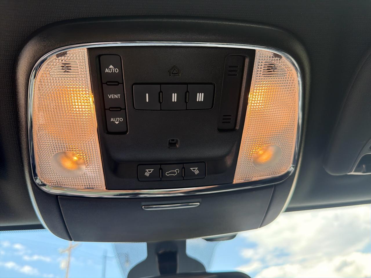 Jeep Grand Cherokee Laredo E 4WD 2021