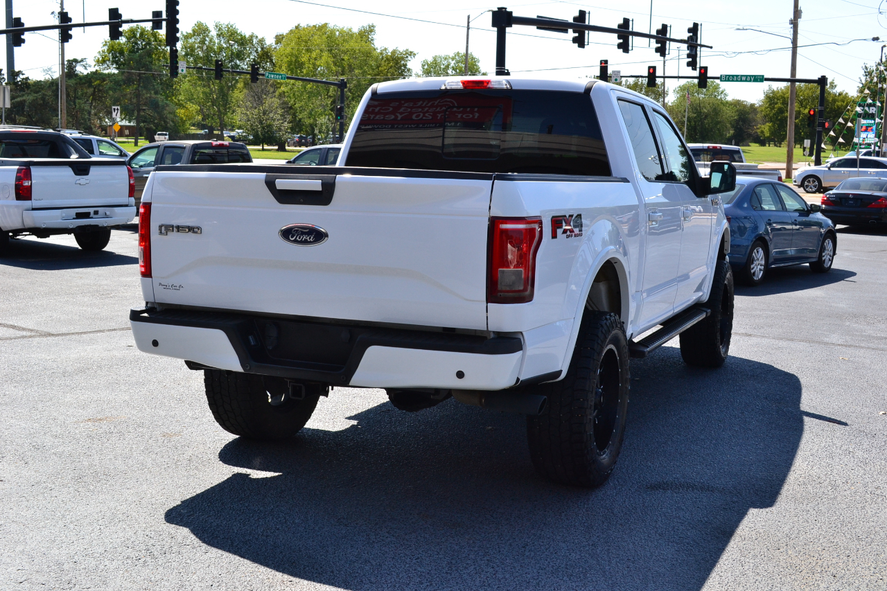 2016 Ford F-150 FX4 photo 9