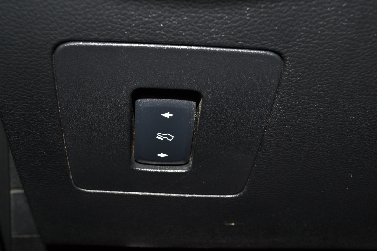 2016 Ford F-150 FX4 photo 35