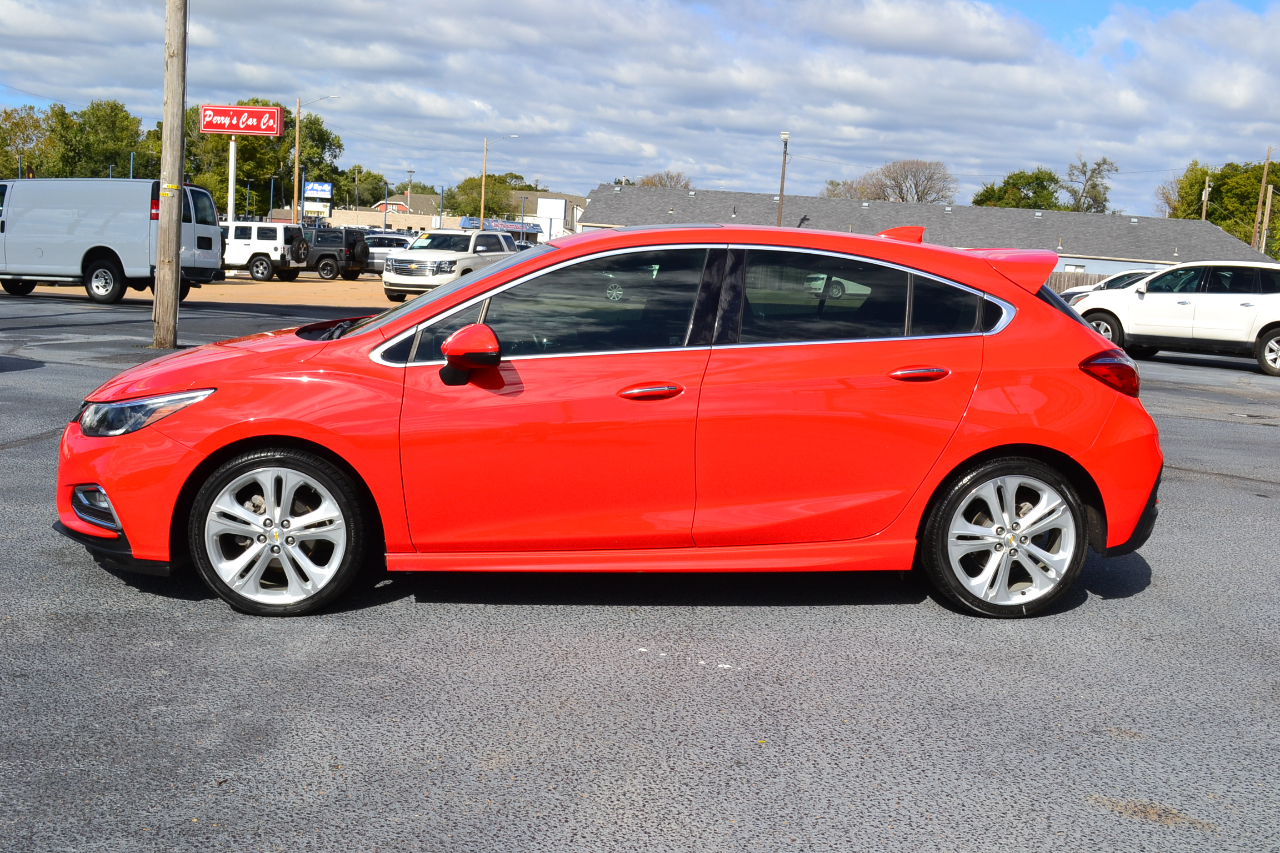 Chevrolet Cruze Premier Hatchback 2017 Chevrolet Cruze Premier Hatchback 2017