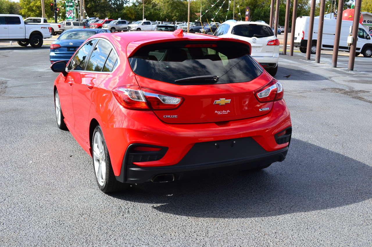 Chevrolet Cruze Premier Hatchback 2017 Chevrolet Cruze Premier Hatchback 2017