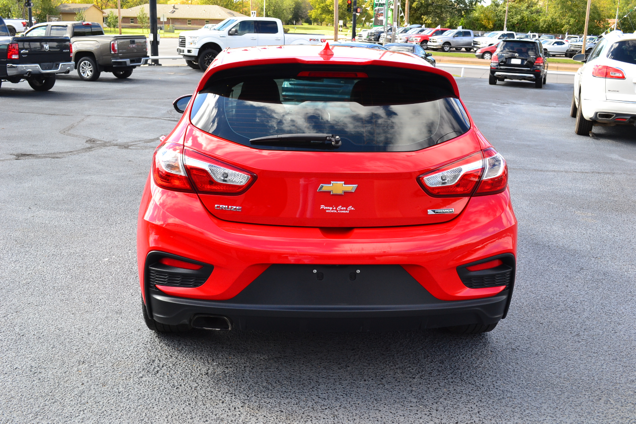 Chevrolet Cruze Premier Hatchback 2017 Chevrolet Cruze Premier Hatchback 2017