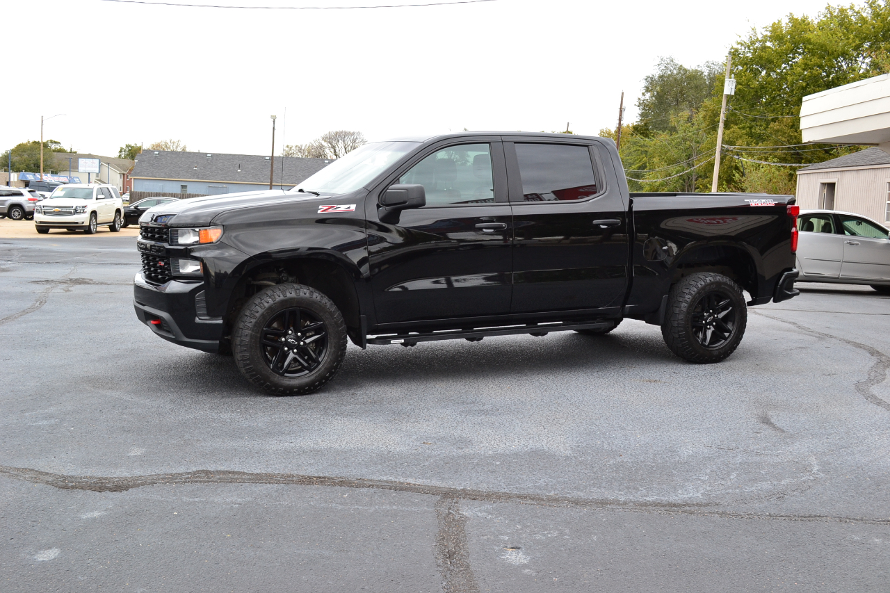 Chevrolet Silverado 1500 Custom Trail Boss Crew Cab Short Box 4WD 2020 Chevrolet Silverado 1500 Custom Trail Boss Crew Cab Short Box 4WD 2020