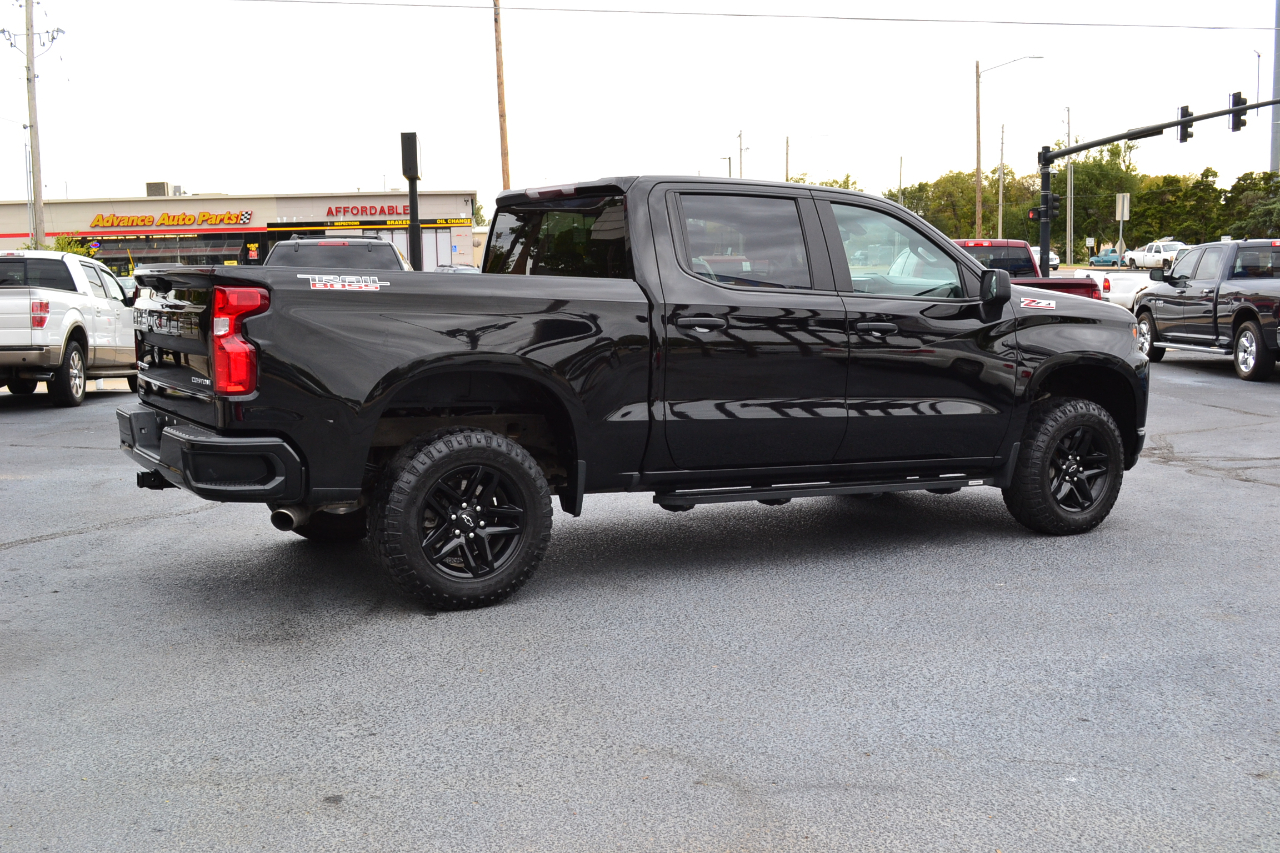 Chevrolet Silverado 1500 Custom Trail Boss Crew Cab Short Box 4WD 2020 Chevrolet Silverado 1500 Custom Trail Boss Crew Cab Short Box 4WD 2020