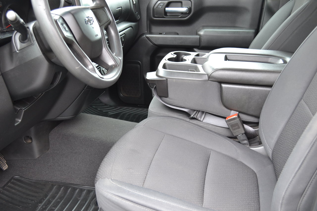 Chevrolet Silverado 1500 Custom Trail Boss Crew Cab Short Box 4WD 2020 Chevrolet Silverado 1500 Custom Trail Boss Crew Cab Short Box 4WD 2020