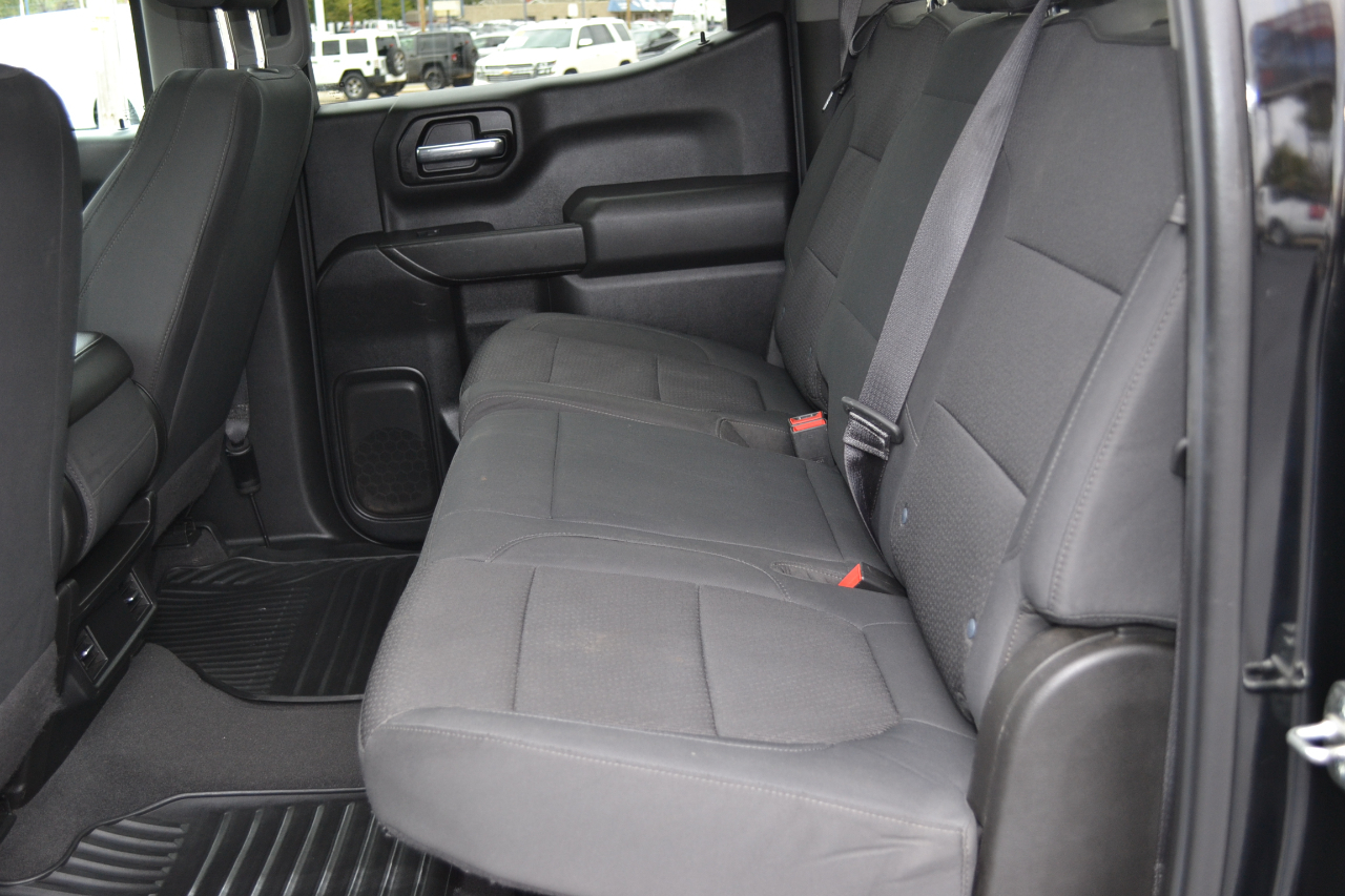 Chevrolet Silverado 1500 Custom Trail Boss Crew Cab Short Box 4WD 2020 Chevrolet Silverado 1500 Custom Trail Boss Crew Cab Short Box 4WD 2020