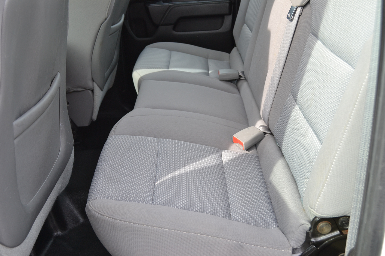 Chevrolet Silverado 3500HD Work Truck Double Cab Long Box 4WD 2015