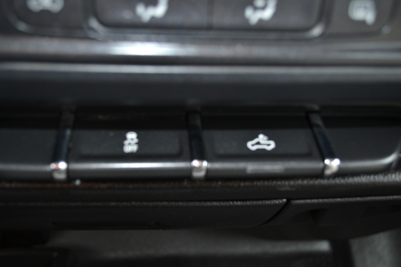 Chevrolet Silverado 3500HD Work Truck Double Cab Long Box 4WD 2015