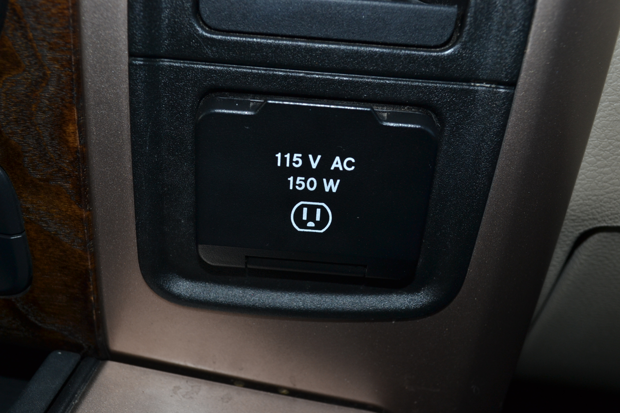 RAM 1500 Longhorn Crew Cab SWB 4WD 2016