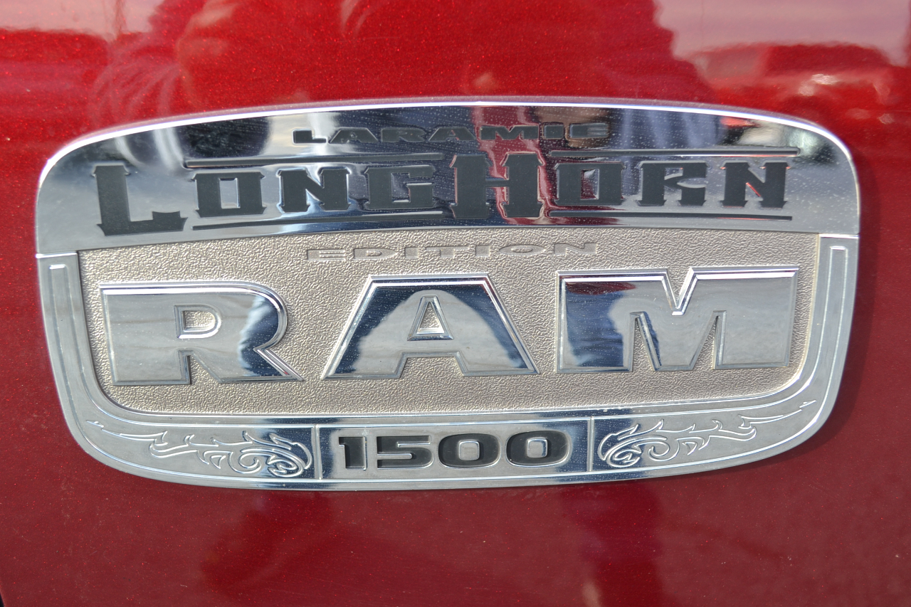 RAM 1500 Longhorn Crew Cab SWB 4WD 2016