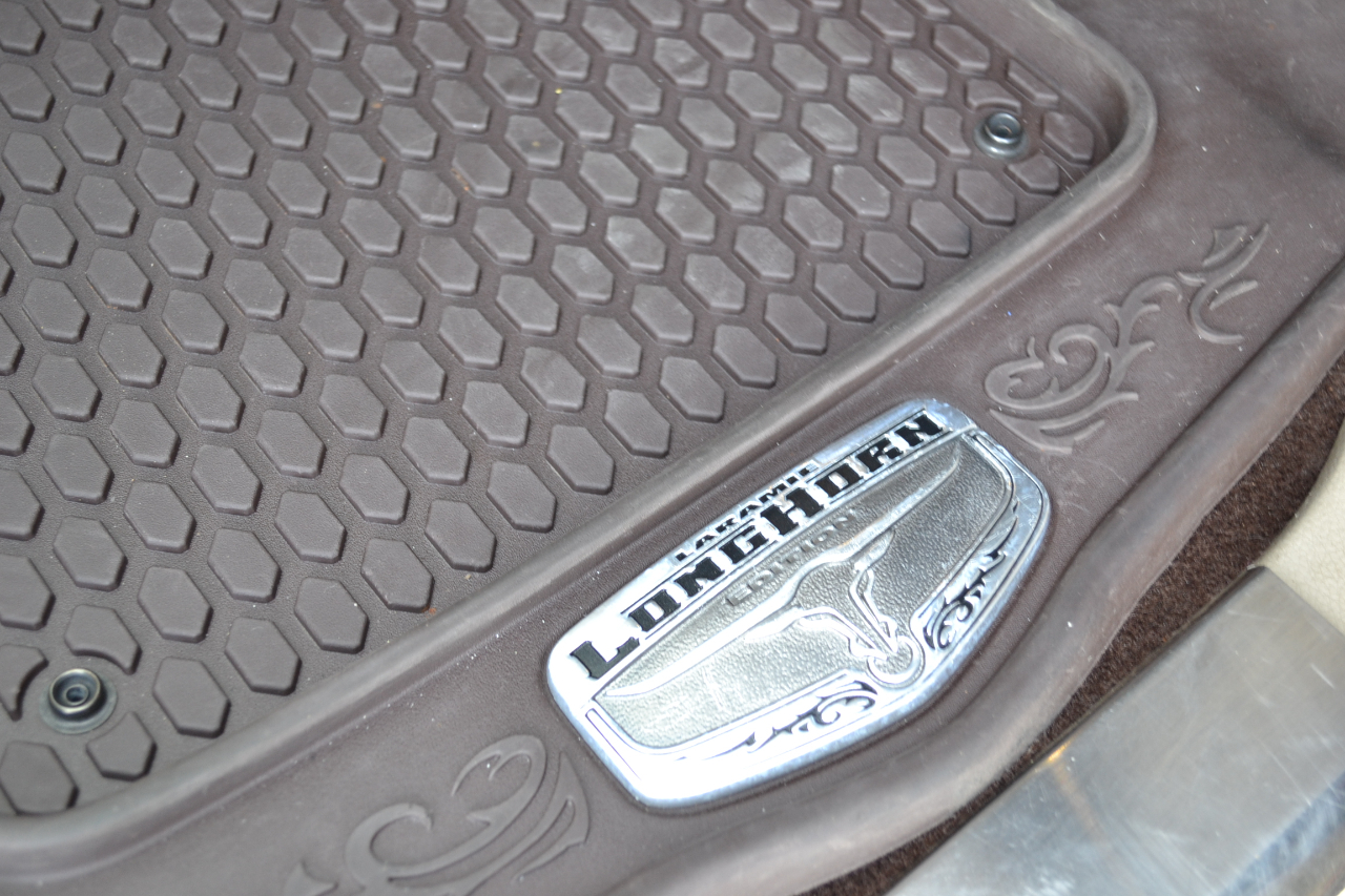 RAM 1500 Longhorn Crew Cab SWB 4WD 2016