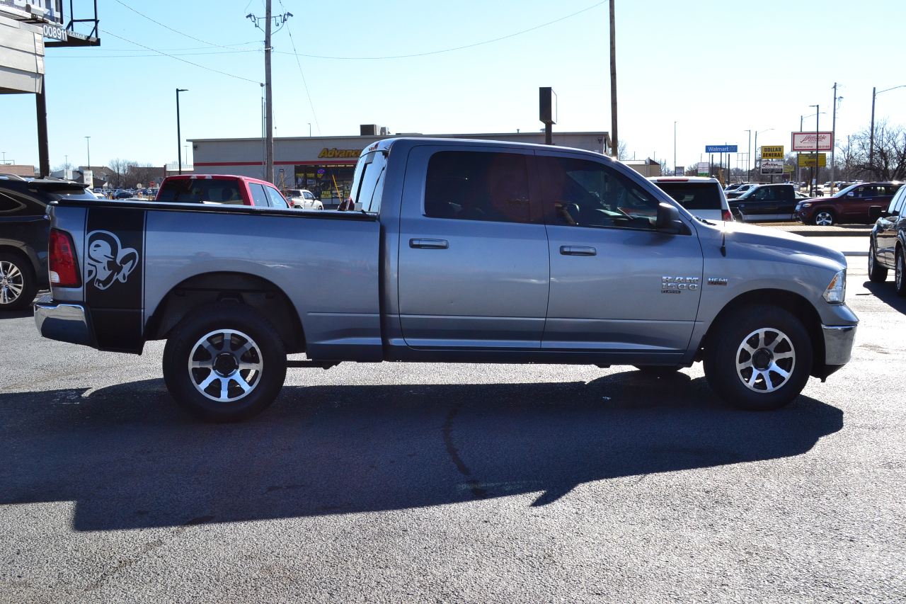 RAM 1500 Classic SLT Crew Cab SWB 2WD 2019