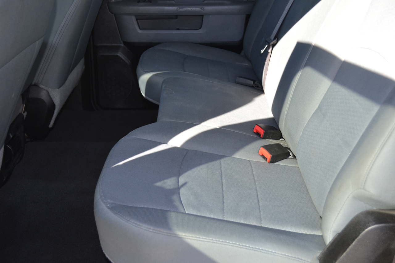 RAM 1500 Classic SLT Crew Cab SWB 2WD 2019