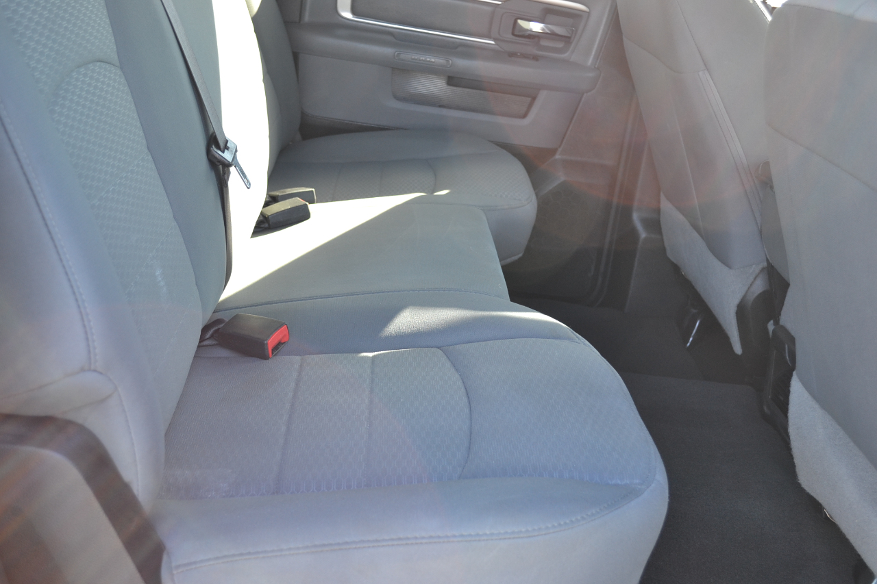 RAM 1500 Classic SLT Crew Cab SWB 2WD 2019