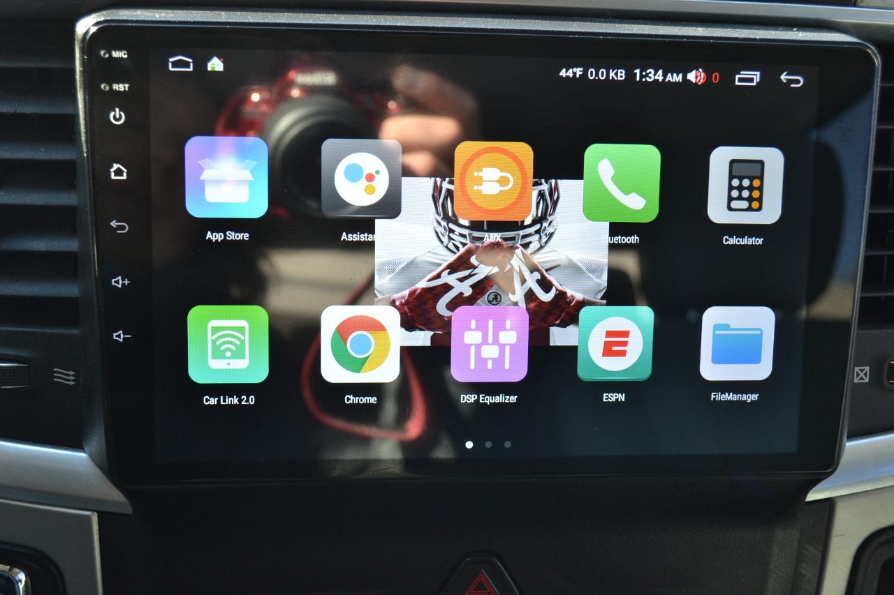 RAM 1500 Classic SLT Crew Cab SWB 2WD 2019