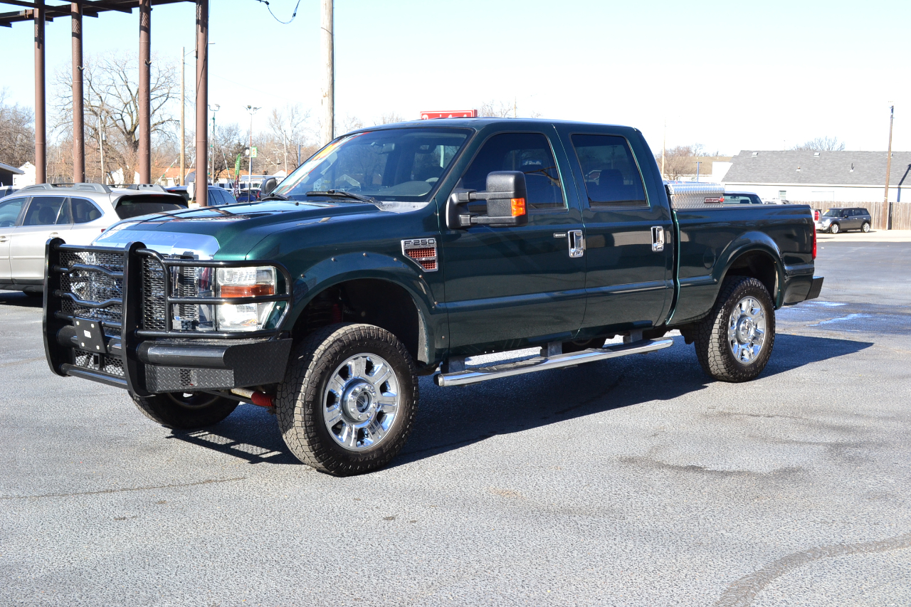 Ford F-250 SD XLT Crew Cab Long Bed 4WD 2010