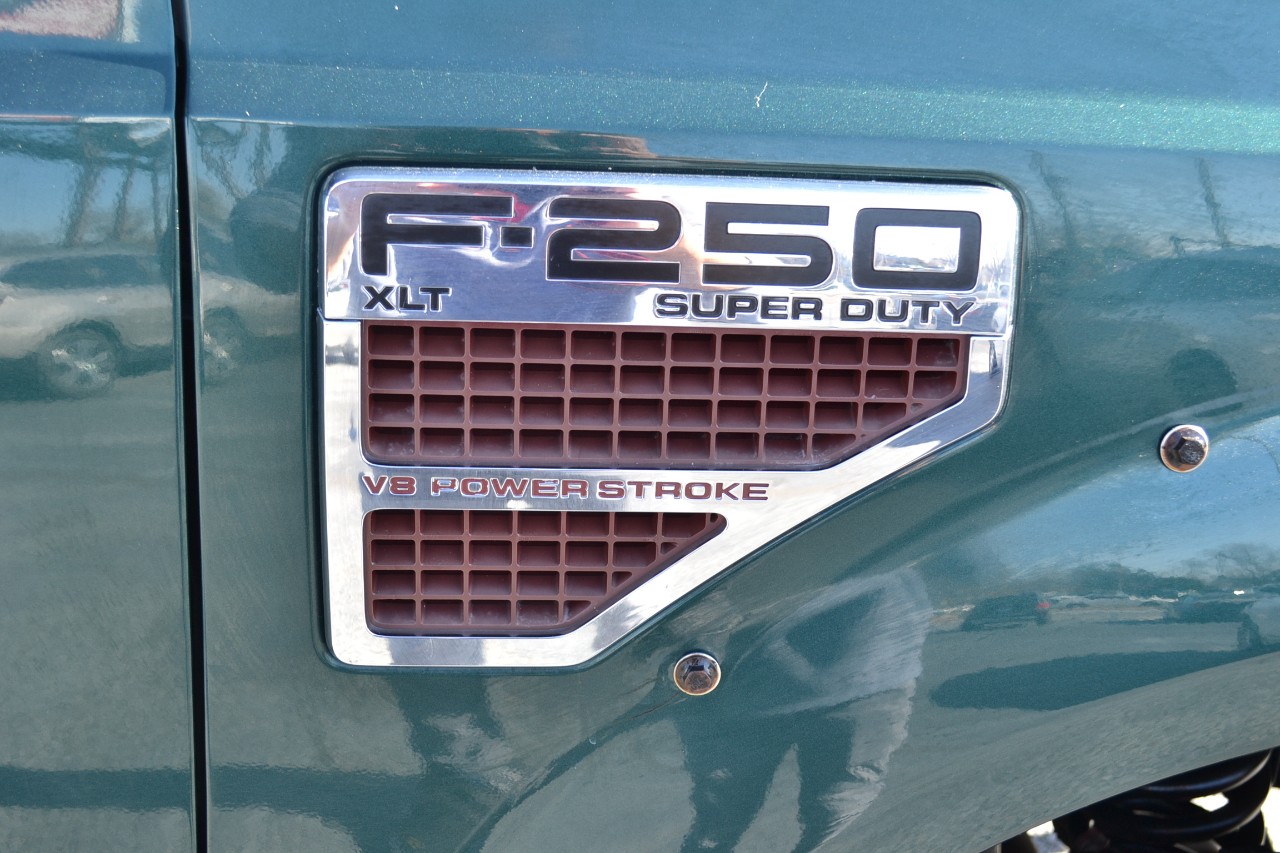 Ford F-250 SD XLT Crew Cab Long Bed 4WD 2010