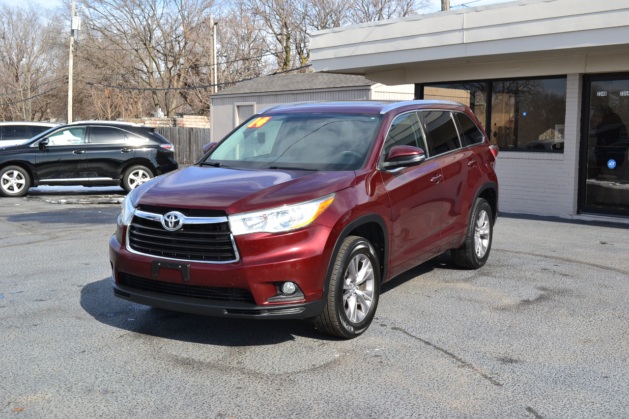 Toyota Highlander XLE FWD V6 2014