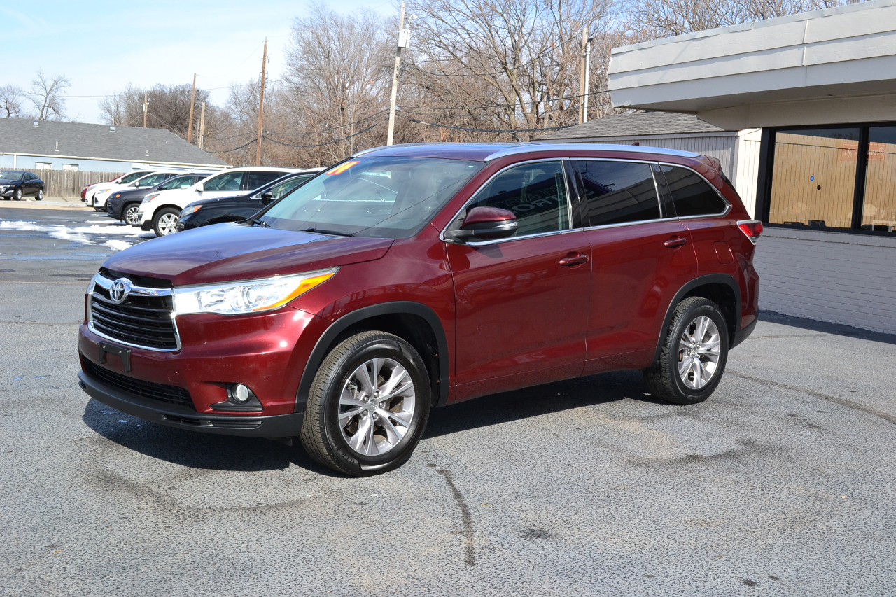 Toyota Highlander XLE FWD V6 2014