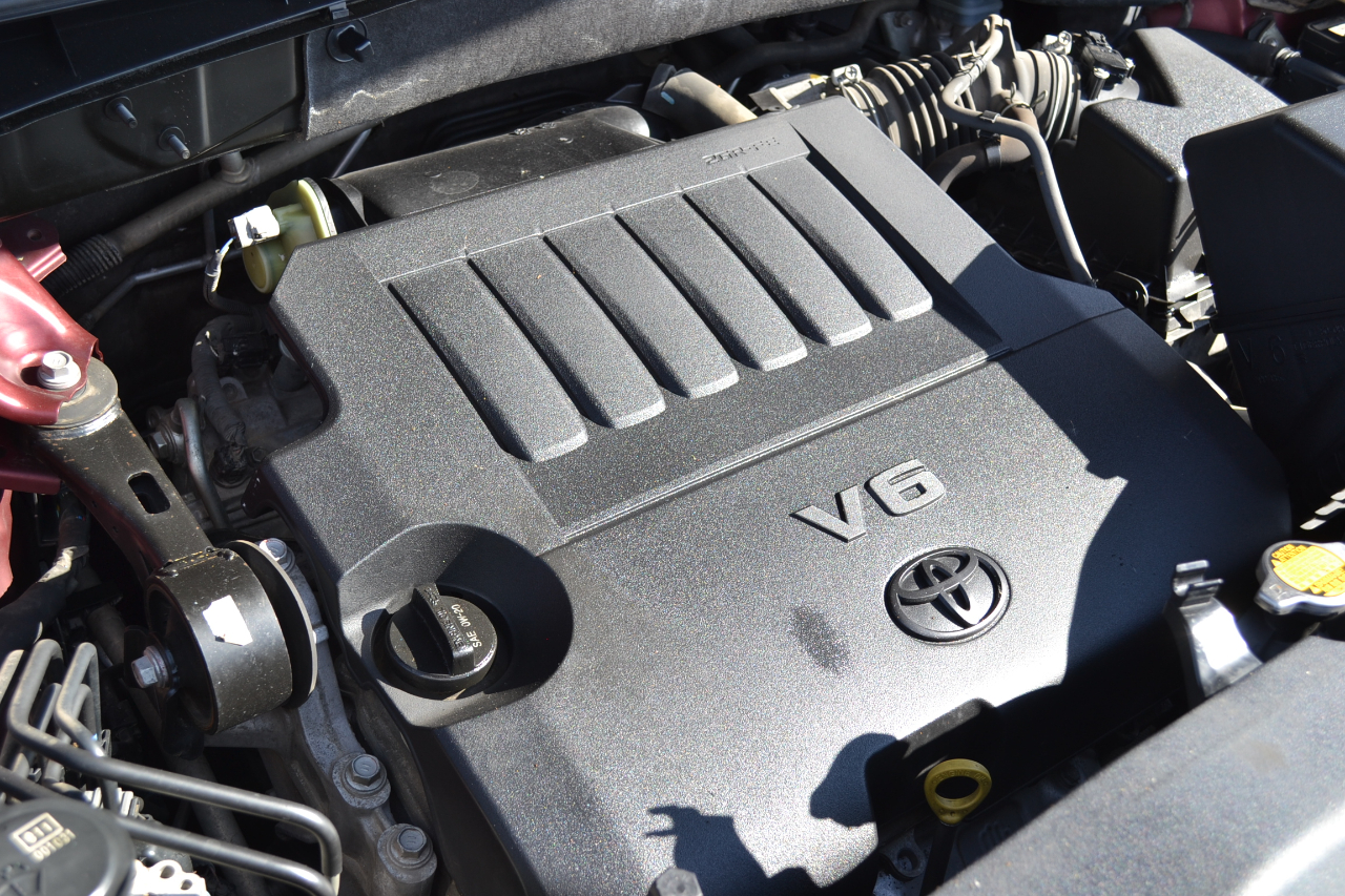 Toyota Highlander XLE FWD V6 2014