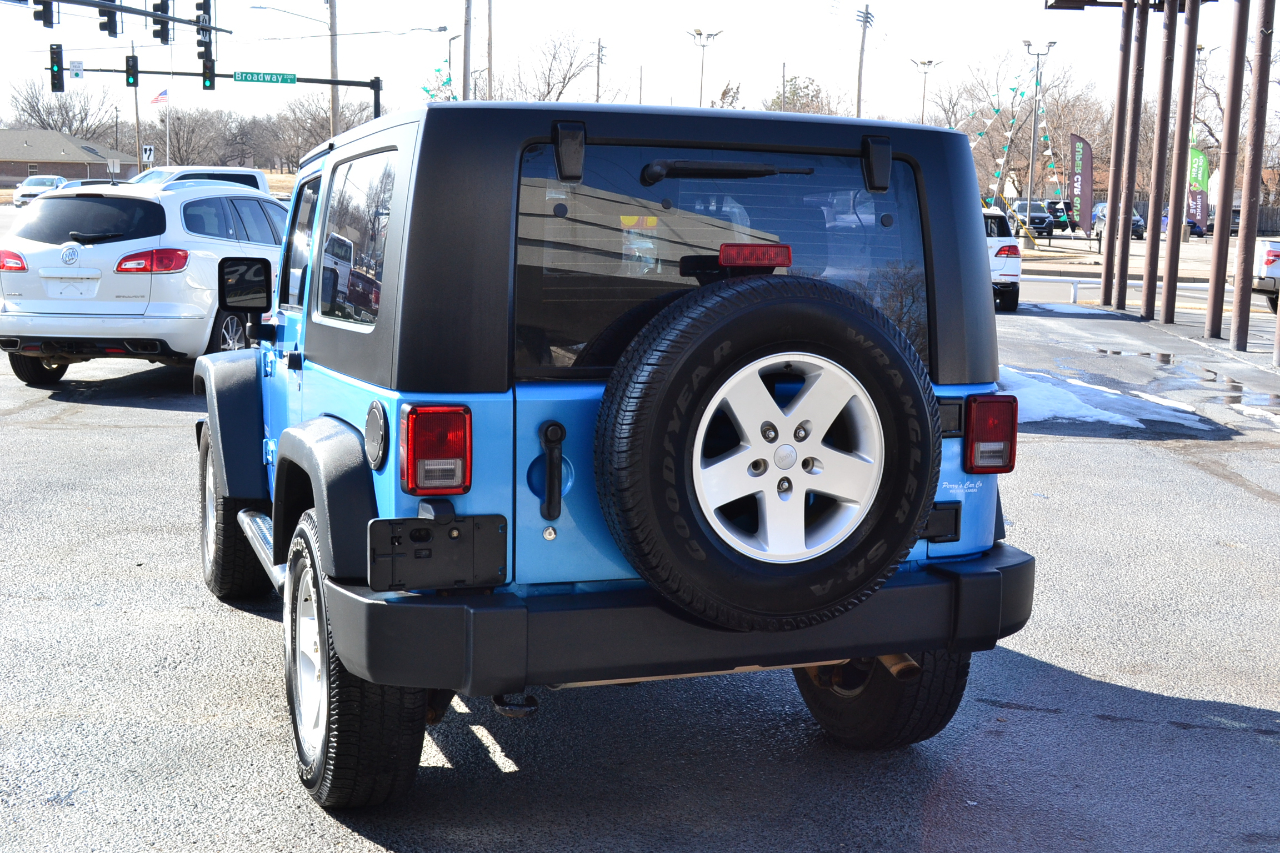 Jeep Wrangler Sport 4WD 2010
