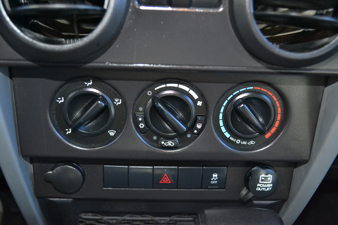 Jeep Wrangler Sport 4WD 2010