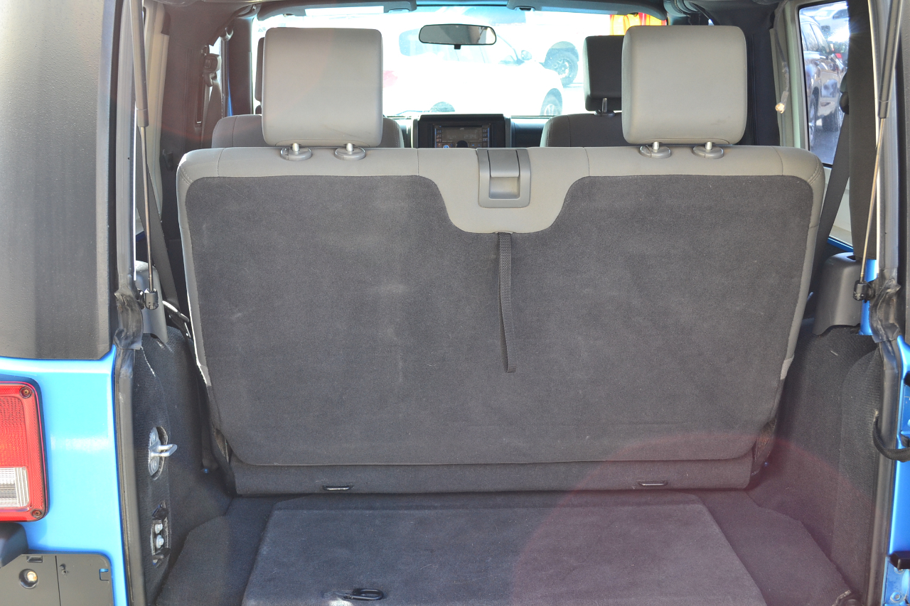 Jeep Wrangler Sport 4WD 2010