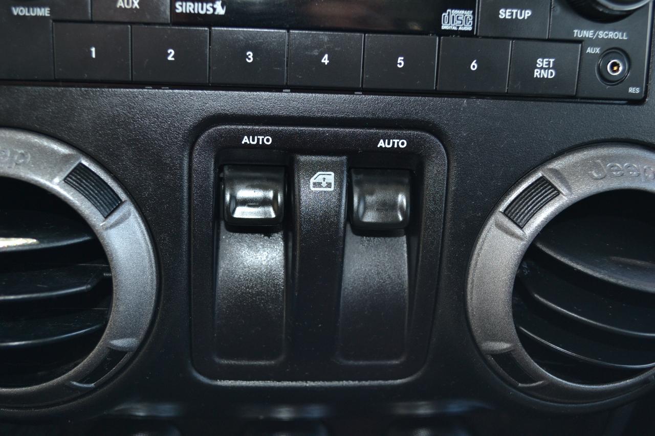 Jeep Wrangler Sport 4WD 2017