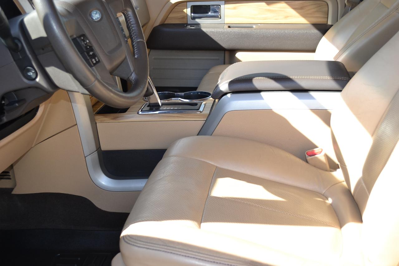 Ford F-150 SuperCrew 150" Lariat 4WD 2011