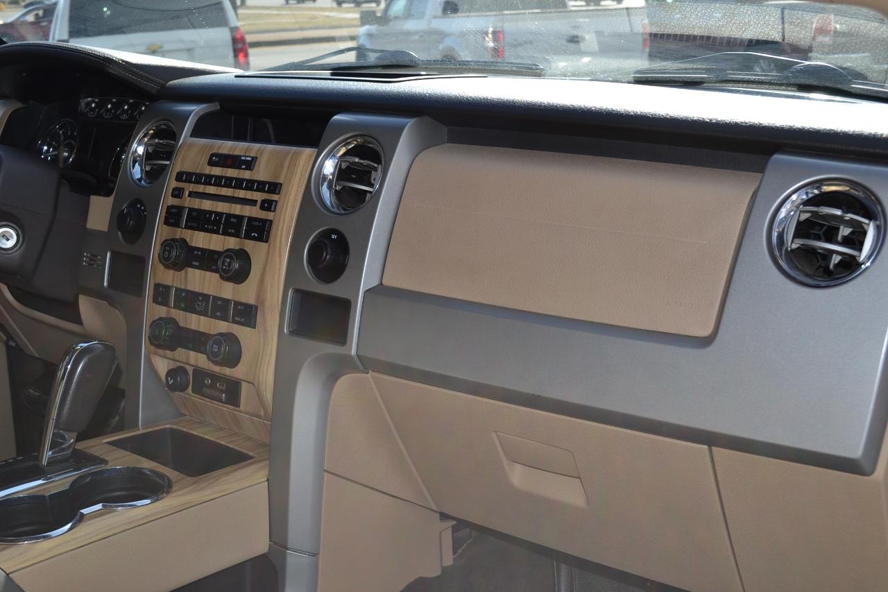 Ford F-150 SuperCrew 150" Lariat 4WD 2011