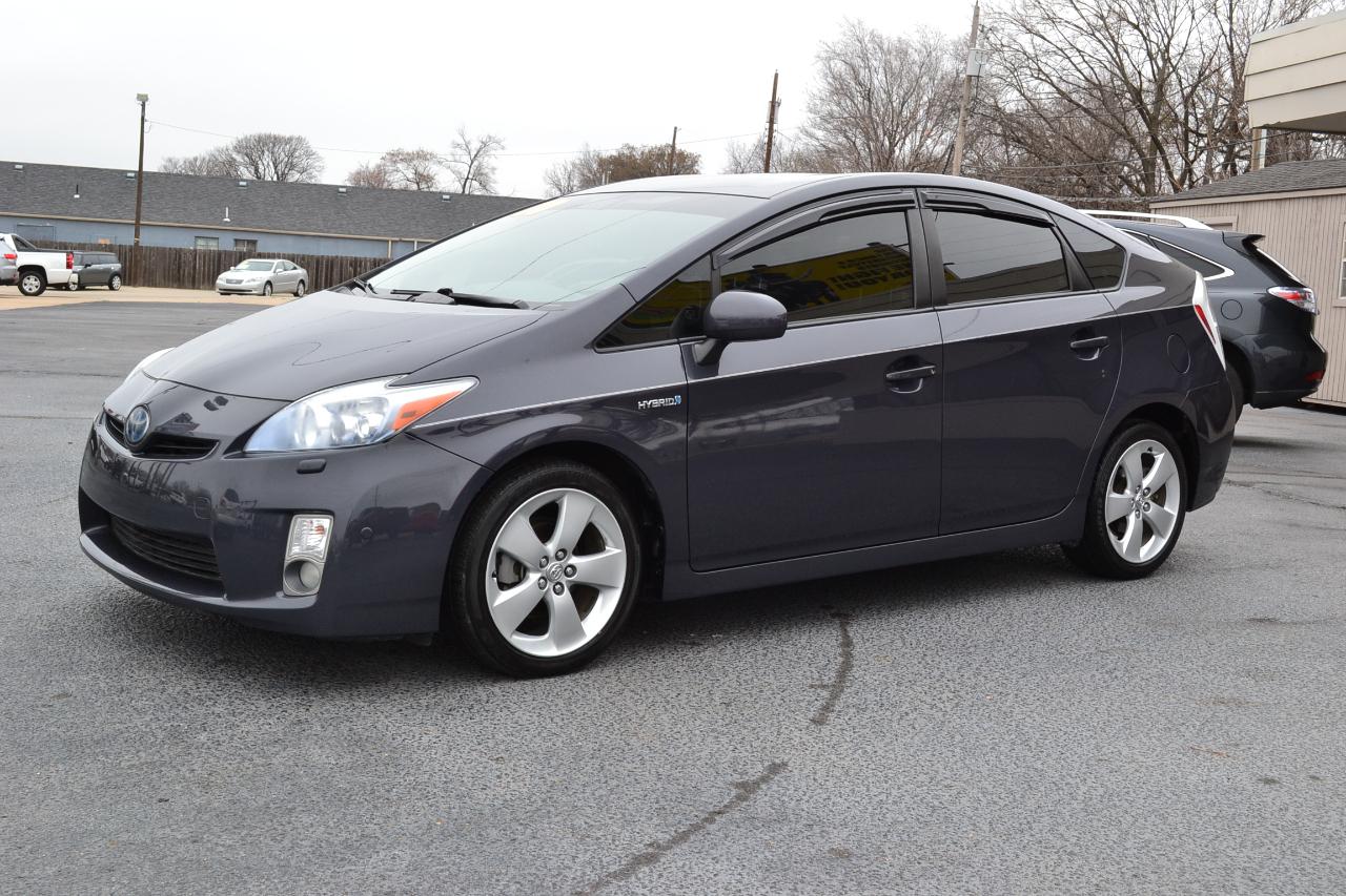 Toyota Prius Prius V 2010