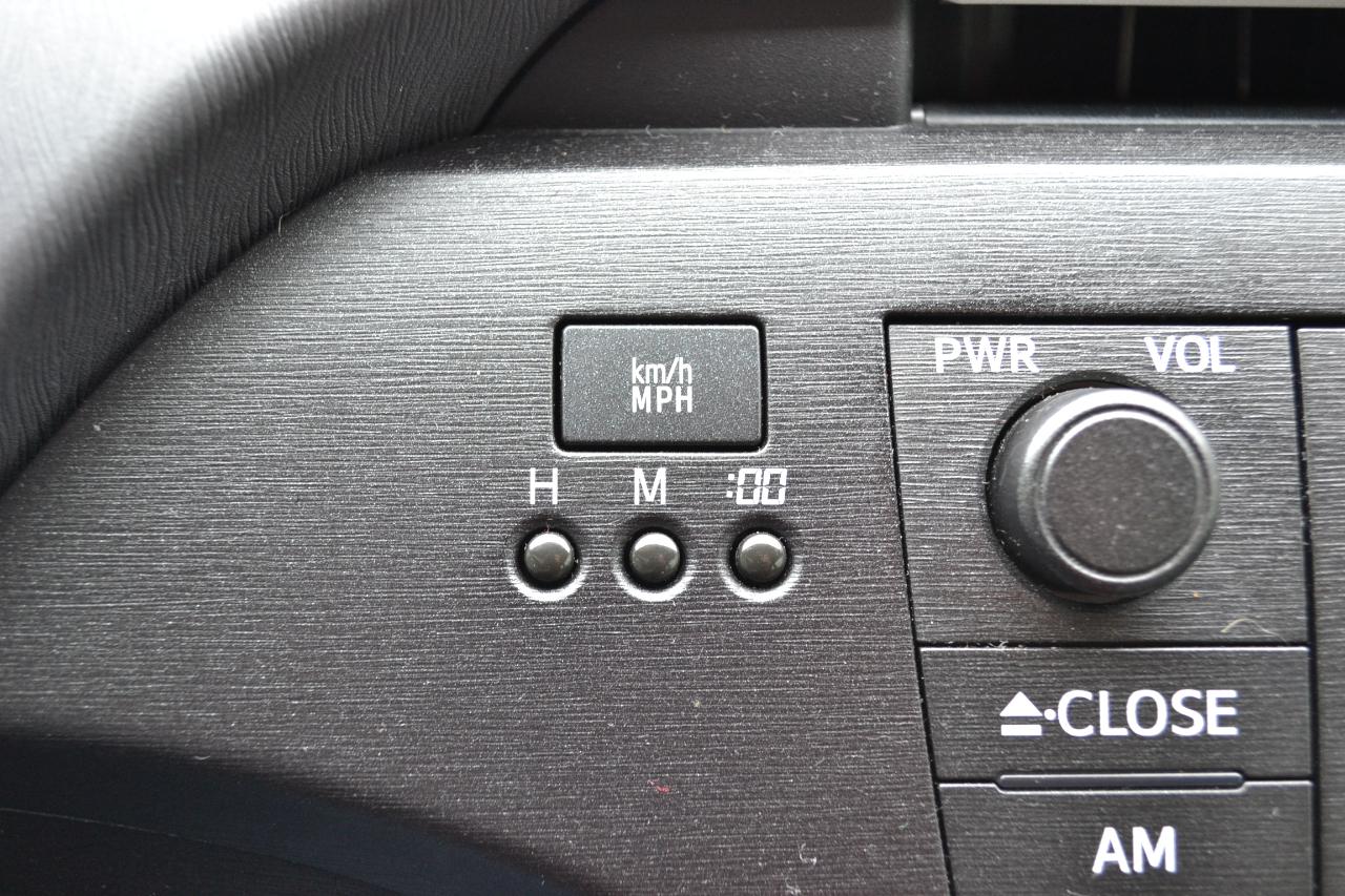 Toyota Prius Prius V 2010