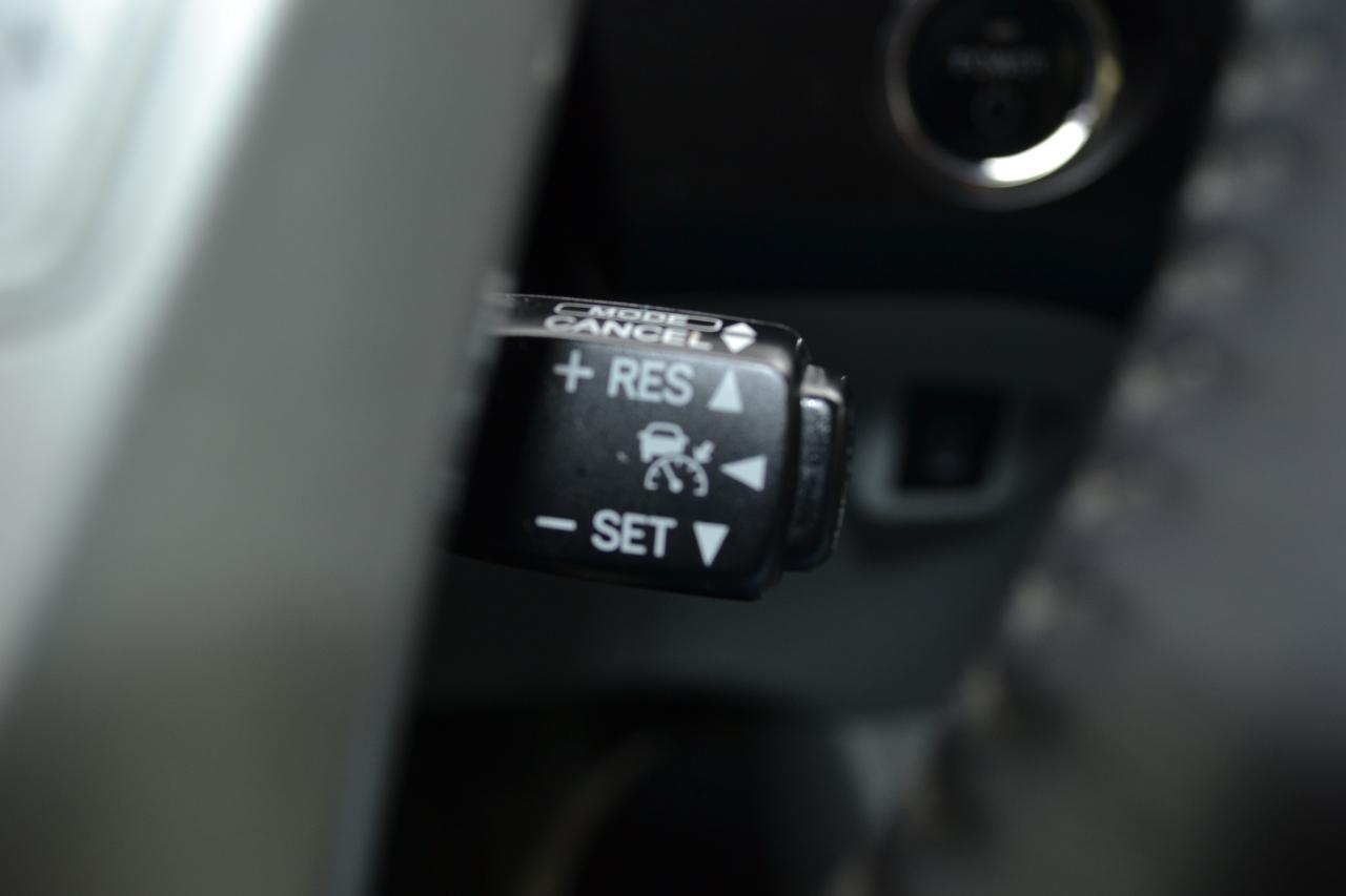 Toyota Prius Prius V 2010