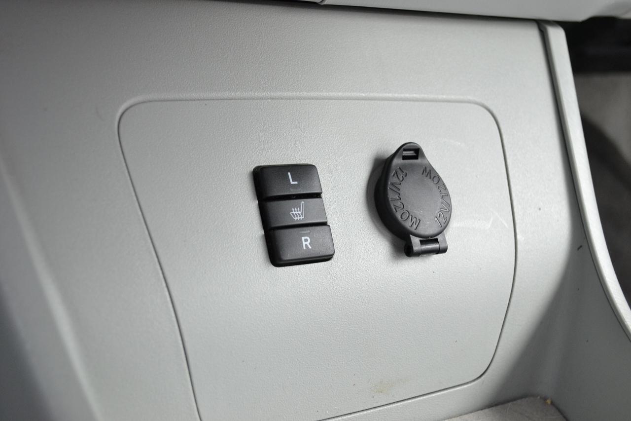 Toyota Prius Prius V 2010